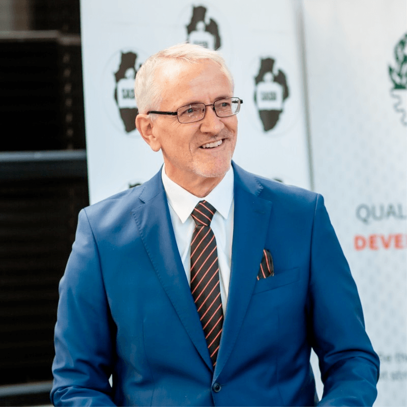 Dean Jonathan Burdick